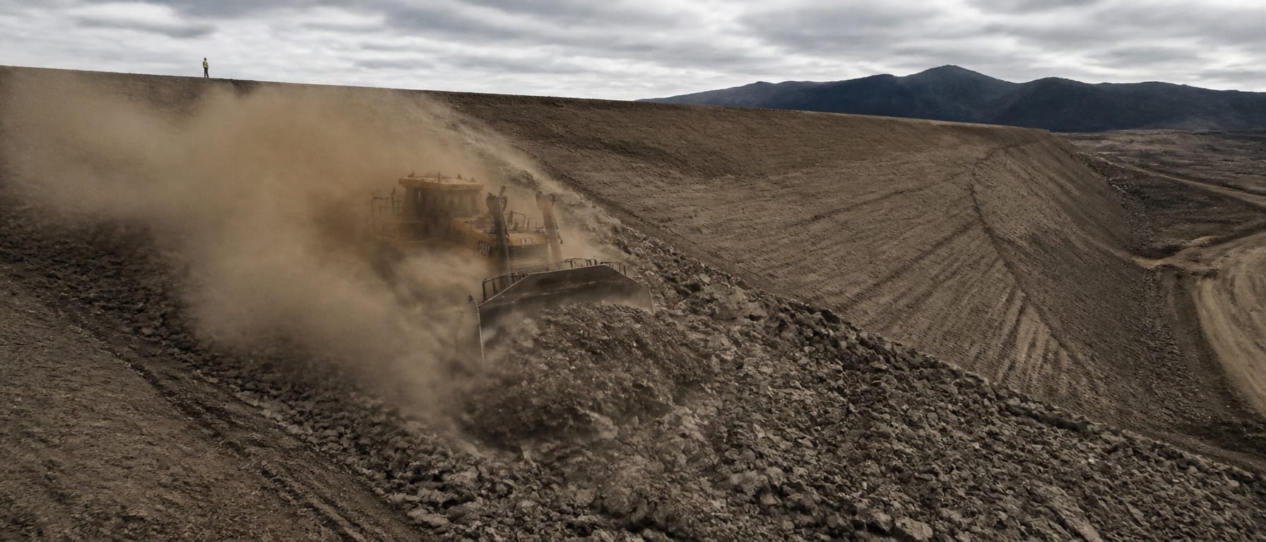 CAT D11 Bulldozer